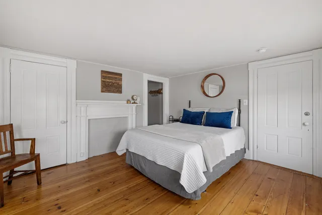 $2,999 | 23 B Portsmouth Avenue, Exeter, NH 03833