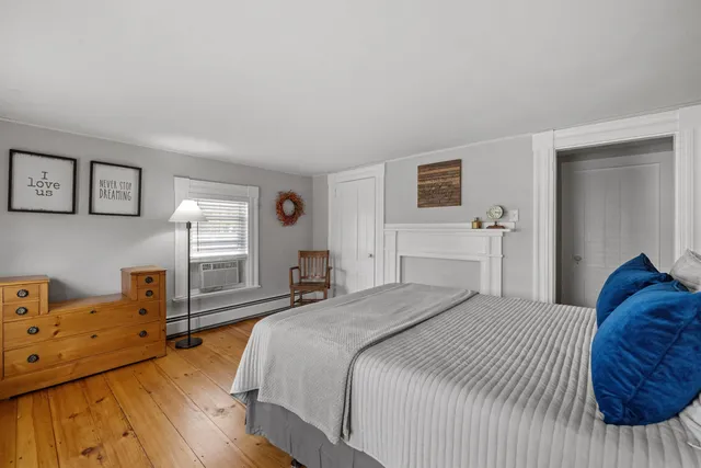 $2,999 | 23 B Portsmouth Avenue, Exeter, NH 03833