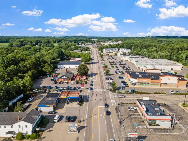 $2,999 | 23 B Portsmouth Avenue, Exeter, NH 03833