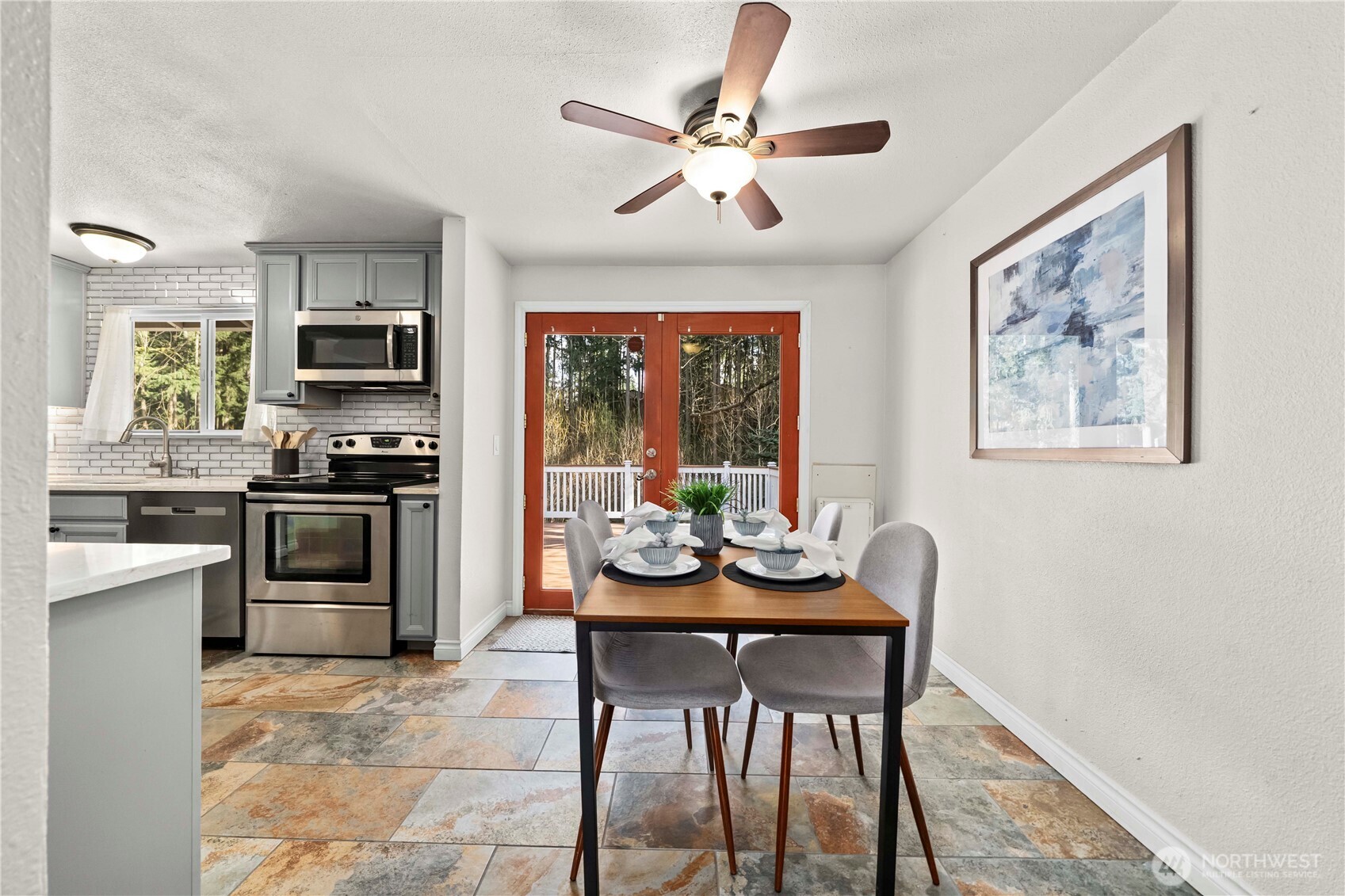 18907 Southeast 265th Street Covington, WA 98042 - Photo 4 of 24