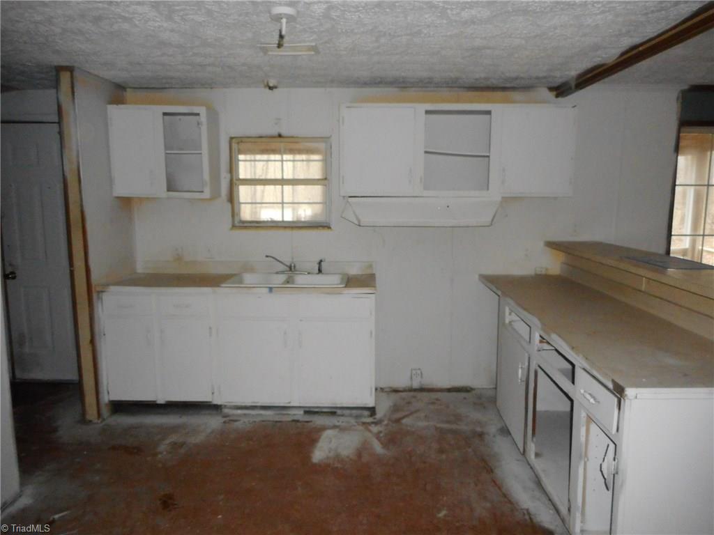 315 Price Mill Road Summerfield, NC 27358 - Photo 4 of 9 Gallery Image 4