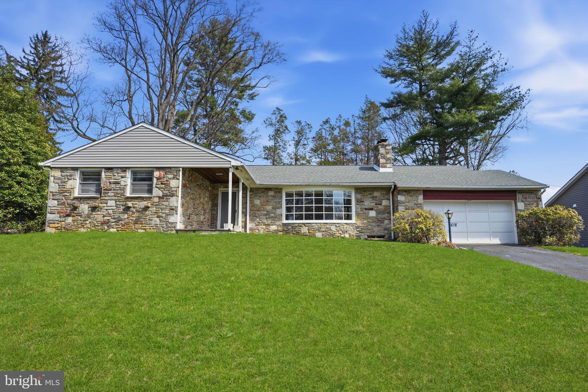 10 Home Road Hatboro, PA 19040 - Photo 1 of 42 Gallery Image 1
