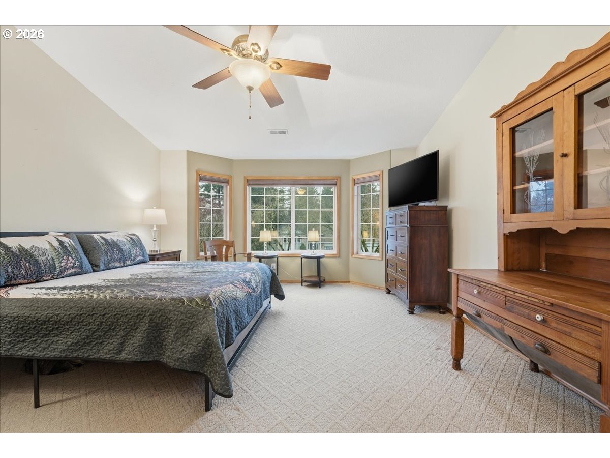 4616 Northwest Valley Street Camas, WA 98607 - Photo 18 of 45 Primary Bedroom