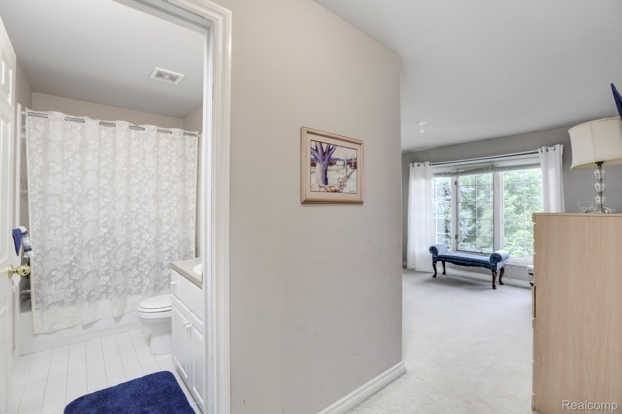 1220 Wheaton Court Rochester, MI 48307 - Photo 26 of 58 1220+Wheaton+Ct+Rochester-36-web.jpg