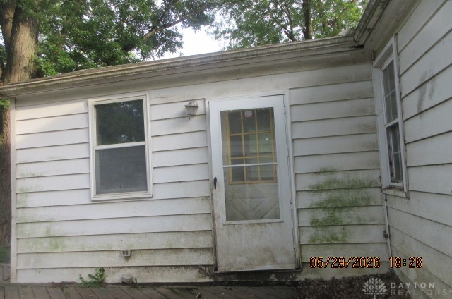 11422 Pansing Road Brookville, OH 45309 - Photo 7 of 29