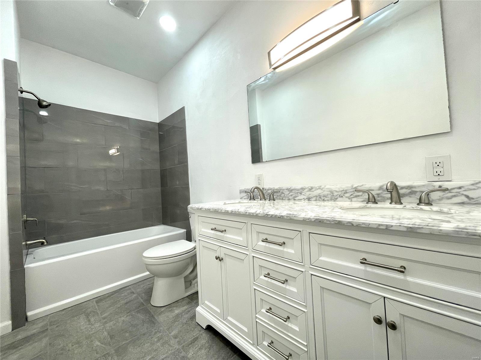 2307 Timber Ridge Road St. Jacob, IL 62281 - Photo 33 of 39 Gallery Image 33