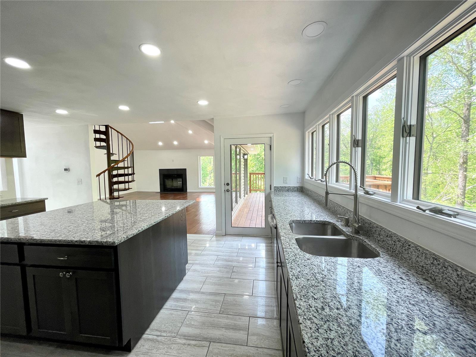 2307 Timber Ridge Road St. Jacob, IL 62281 - Photo 9 of 39 Gallery Image 9