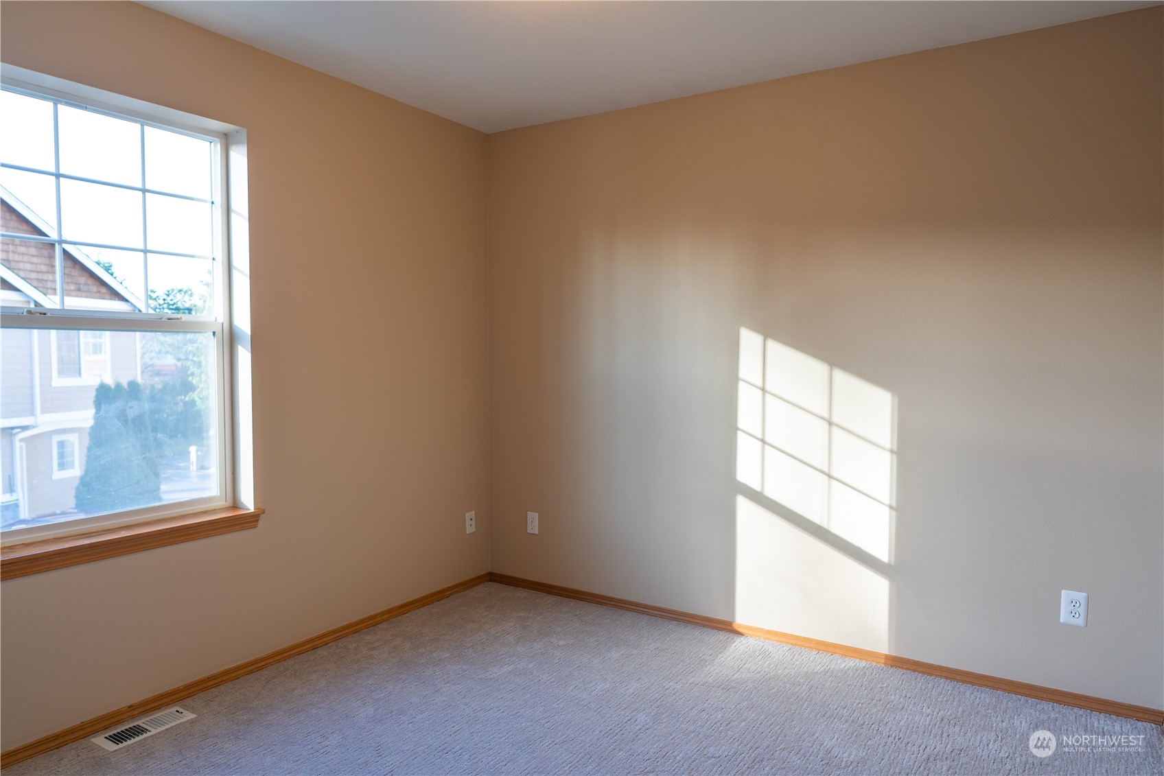 16311 1st Place West Bothell, WA 98012 - Photo 22 of 40 Gallery Image 22
