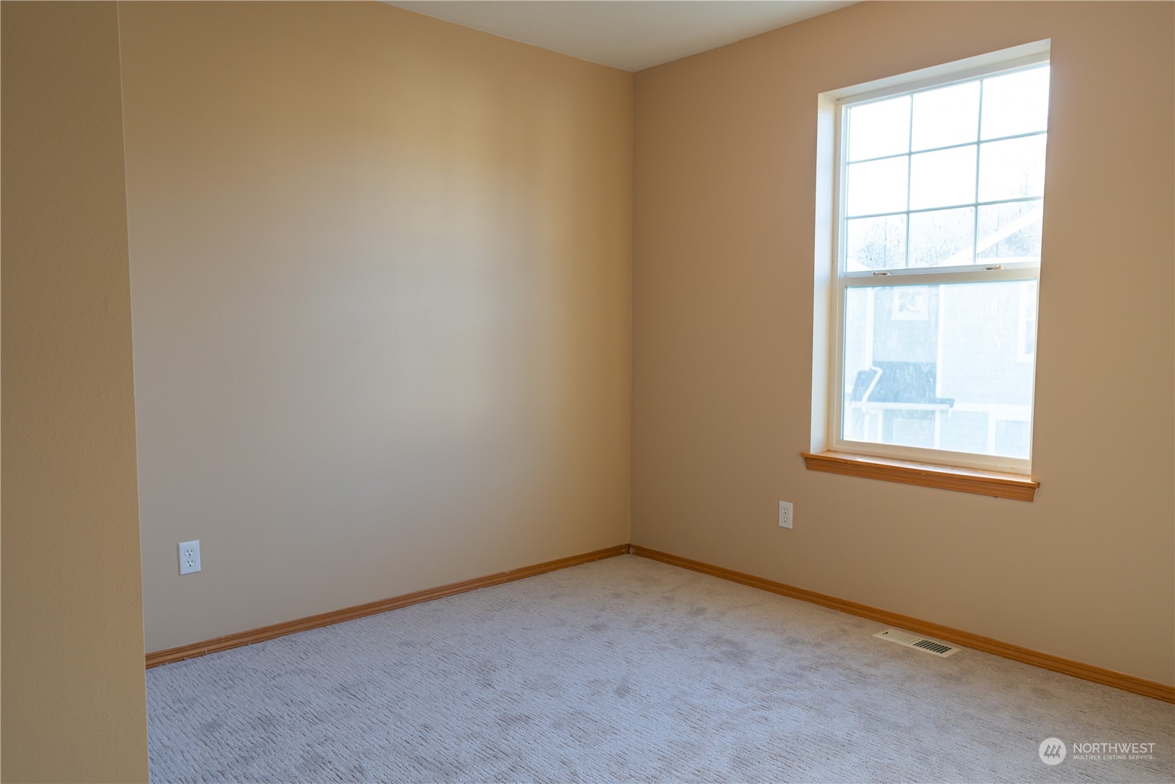 16311 1st Place West Bothell, WA 98012 - Photo 25 of 40 Gallery Image 25