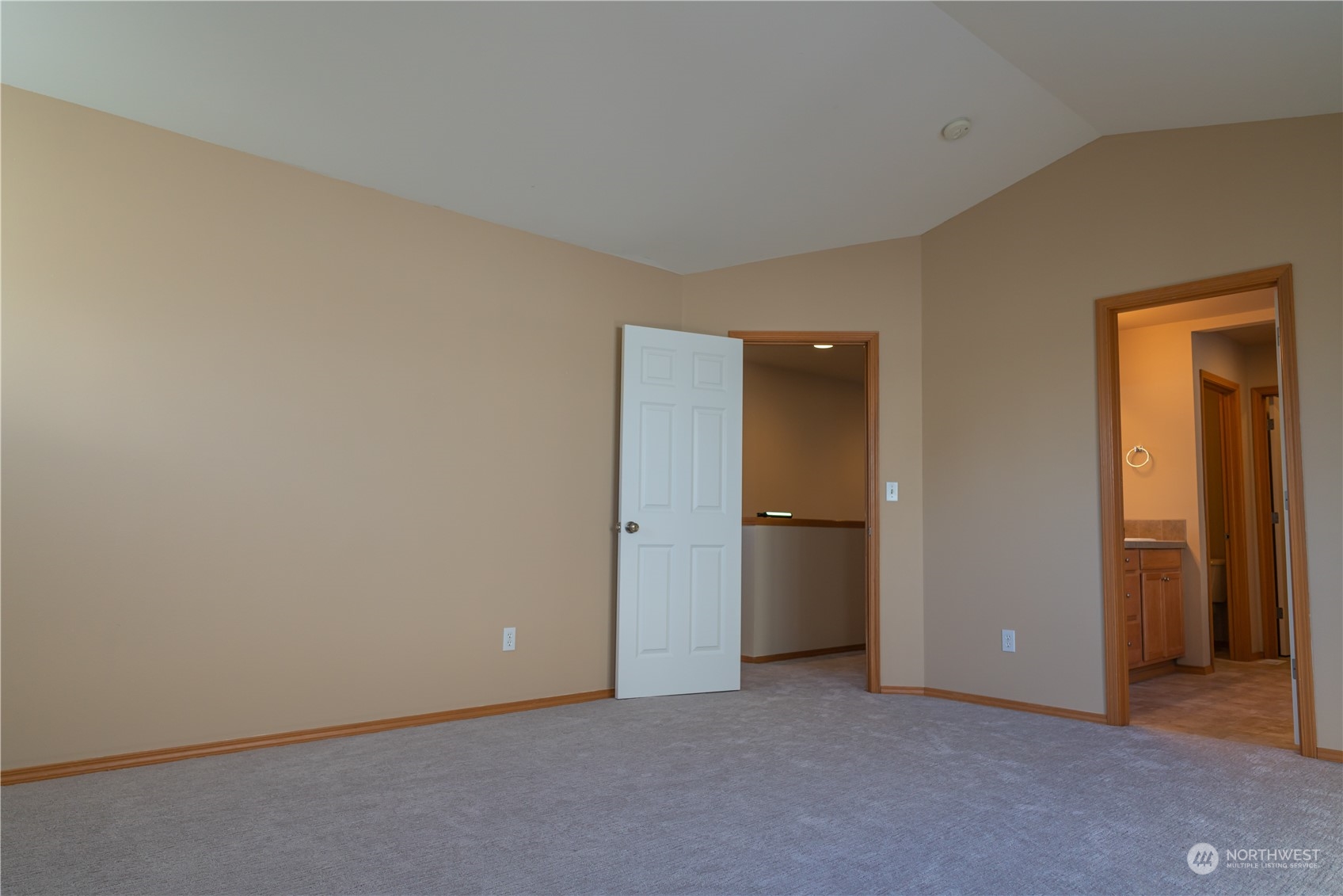 16311 1st Place West Bothell, WA 98012 - Photo 28 of 40 Gallery Image 28