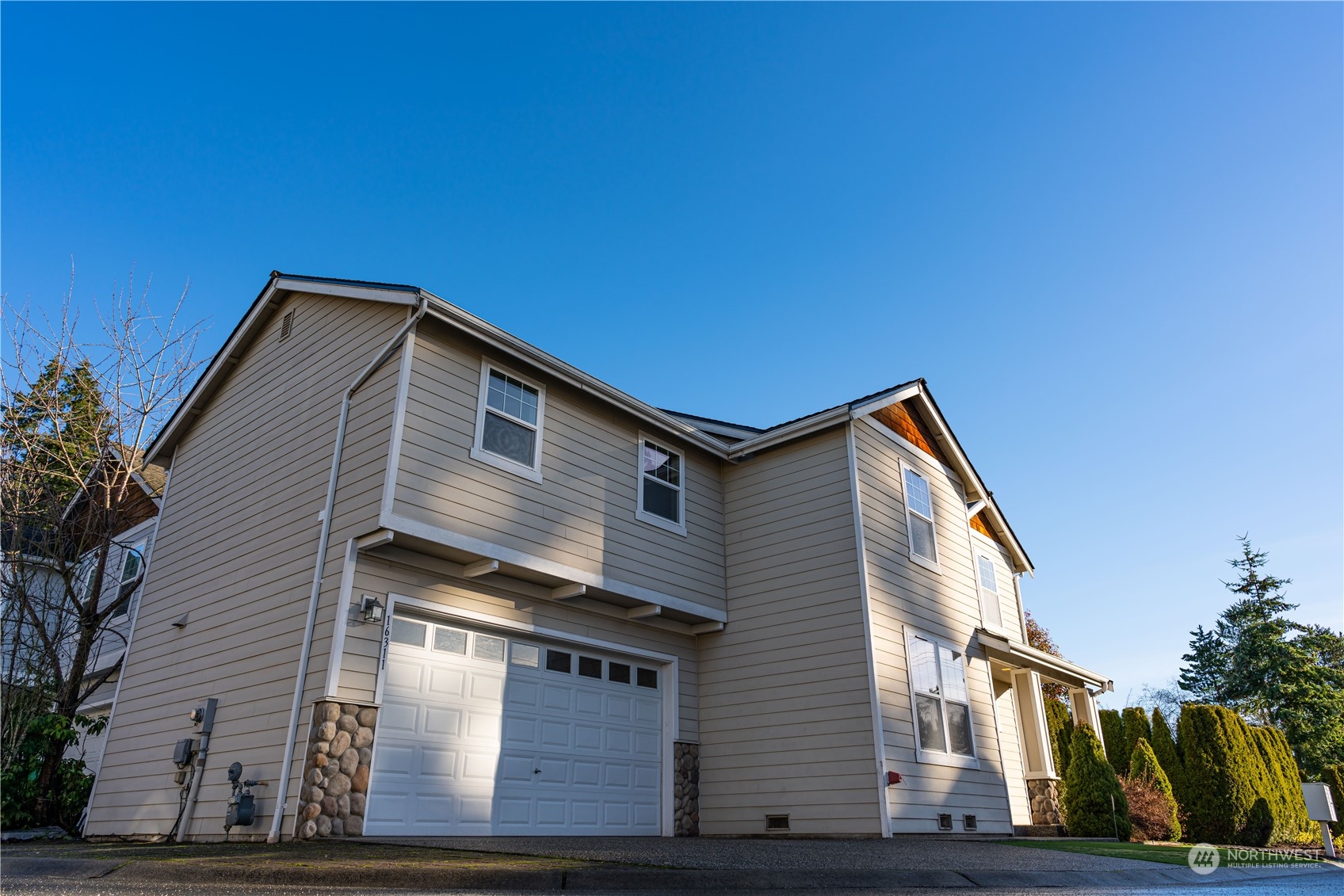 16311 1st Place West Bothell, WA 98012 - Photo 3 of 40 Gallery Image 3