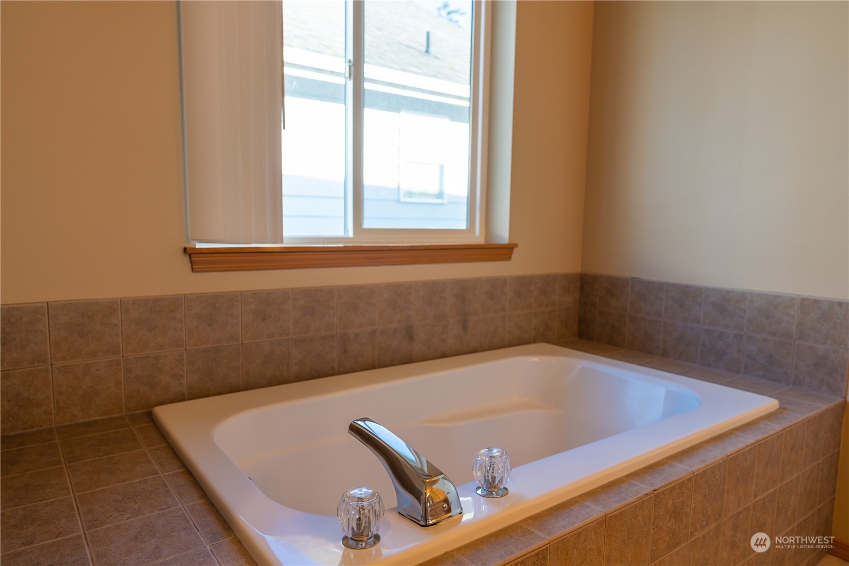 16311 1st Place West Bothell, WA 98012 - Photo 34 of 40 Gallery Image 34