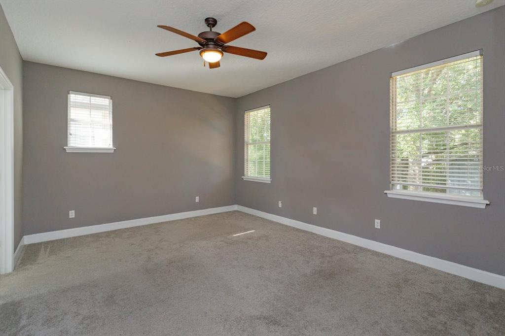 41 East Spruce Street Orlando, FL 32804 - Photo 13 of 24 a view of an empty room with a window