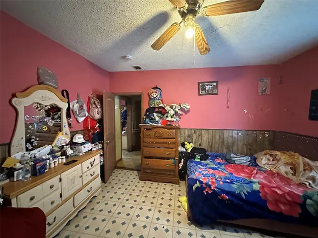 $290,000 | 915 Blandin Street, Fort Worth, TX 76111