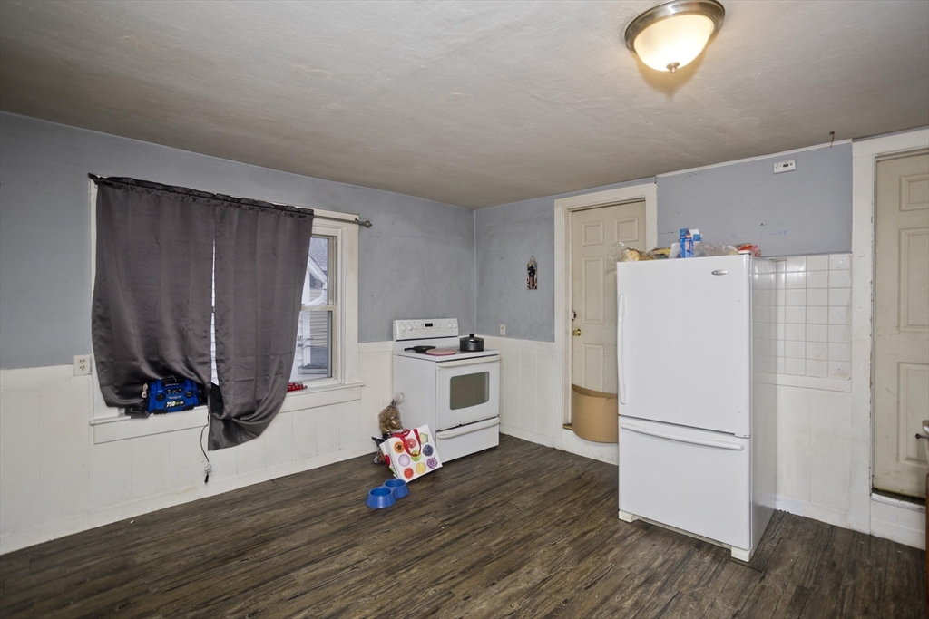 63 Pine Street Holyoke, MA 01040 - Photo 24 of 30