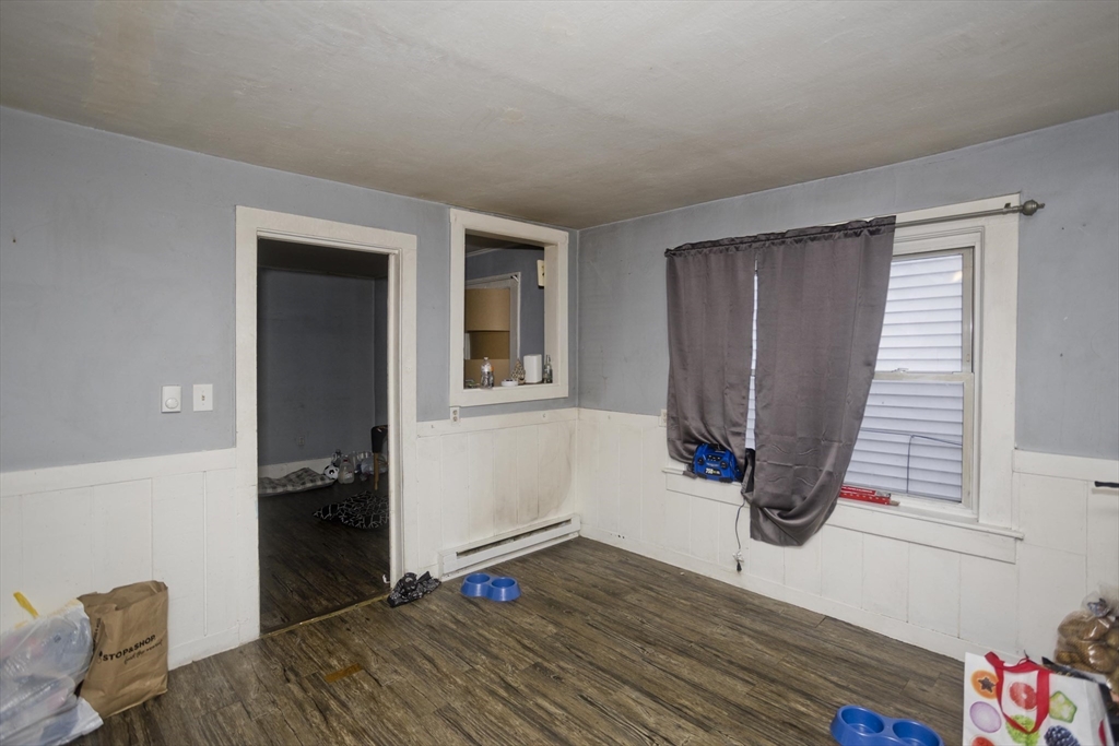 63 Pine Street Holyoke, MA 01040 - Photo 25 of 30