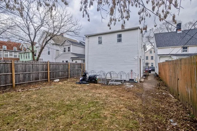 $275,000 | 63 Pine Street, Holyoke, MA 01040