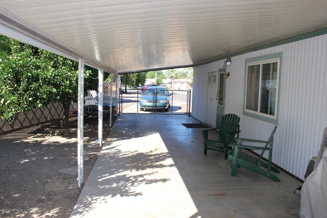 6539 West Hatcher Road Glendale, AZ 85302 - Photo 30 of 33 Side Patio