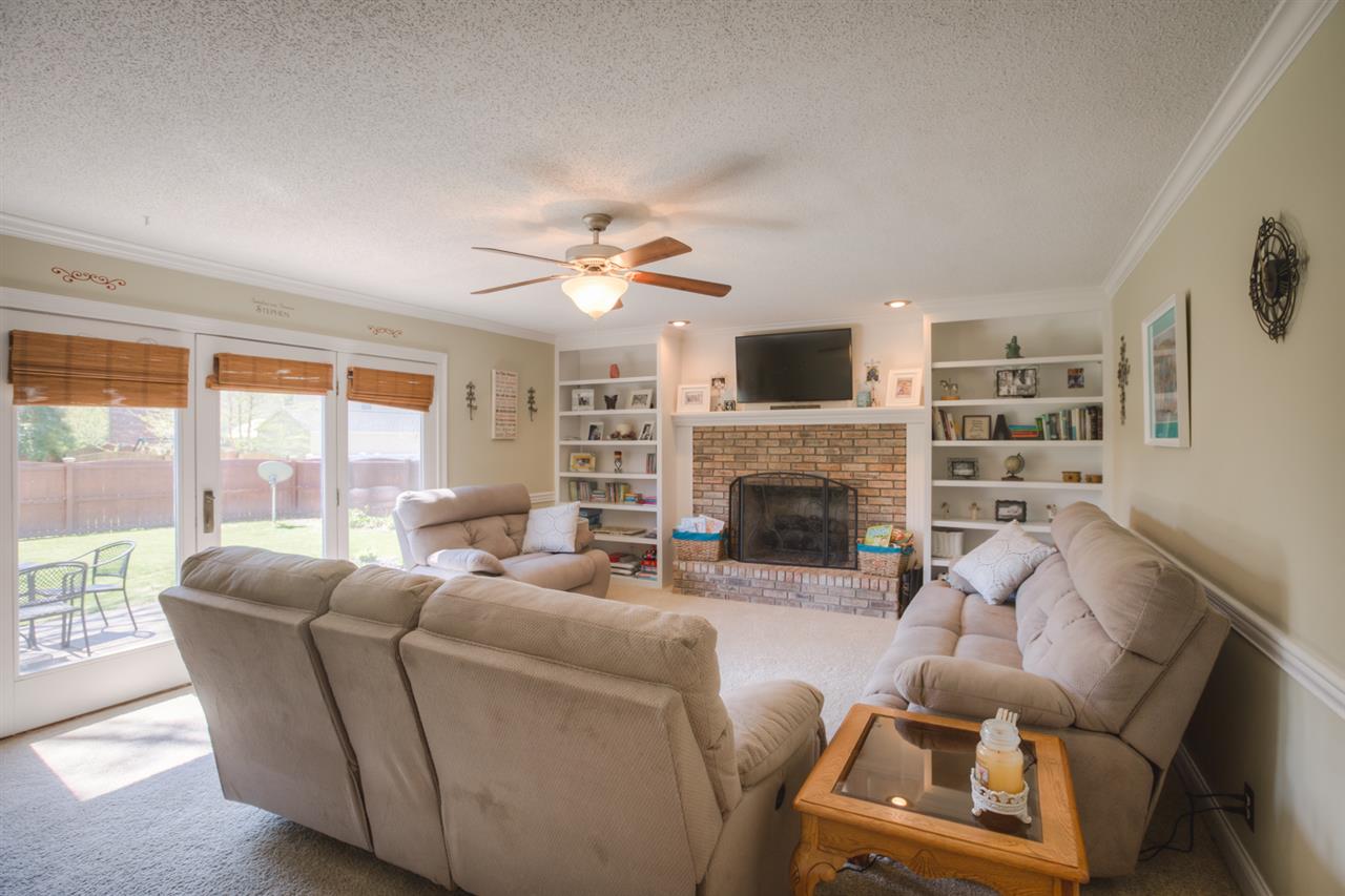 7577 Ridgebrook Newburgh, IN 47630 - Photo 11 of 30 Gallery Image 11