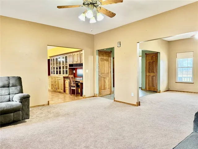 $425,000 | 24752 200th Street, Maryville, MO 64468