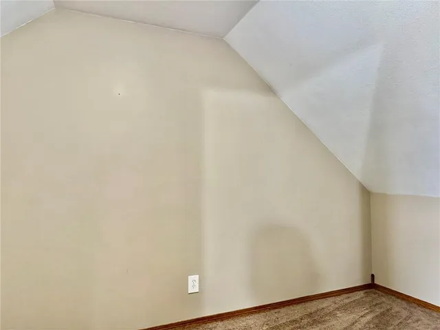 $425,000 | 24752 200th Street, Maryville, MO 64468