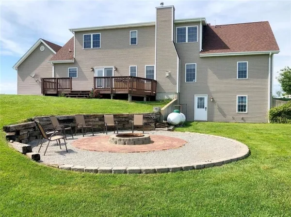 $425,000 | 24752 200th Street, Maryville, MO 64468