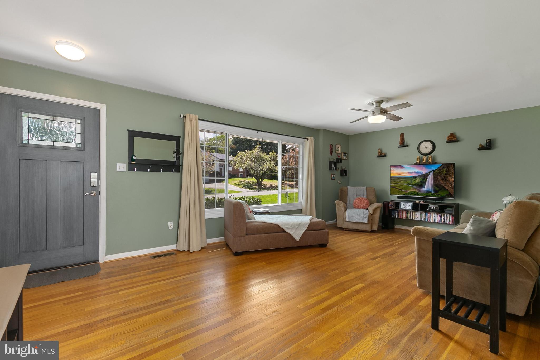 3712 Falling Green Road Olney, MD 20832 - Photo 8 of 72