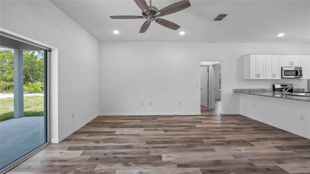 40407 West 8th Avenue Umatilla, FL 32784 - Photo 7 of 26