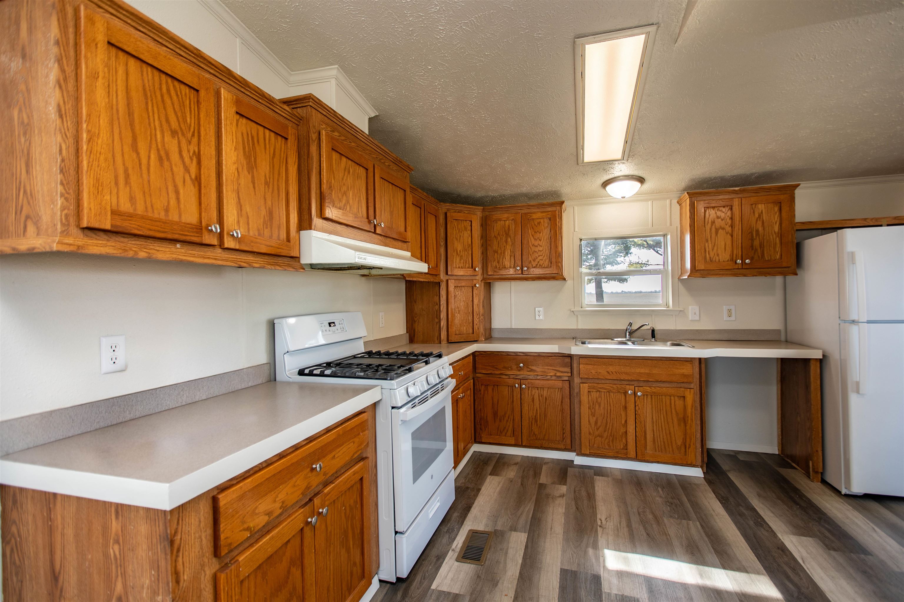 30972 County Rd Xx, Unit 301 Platteville, WI 53818 - Photo 11 of 26