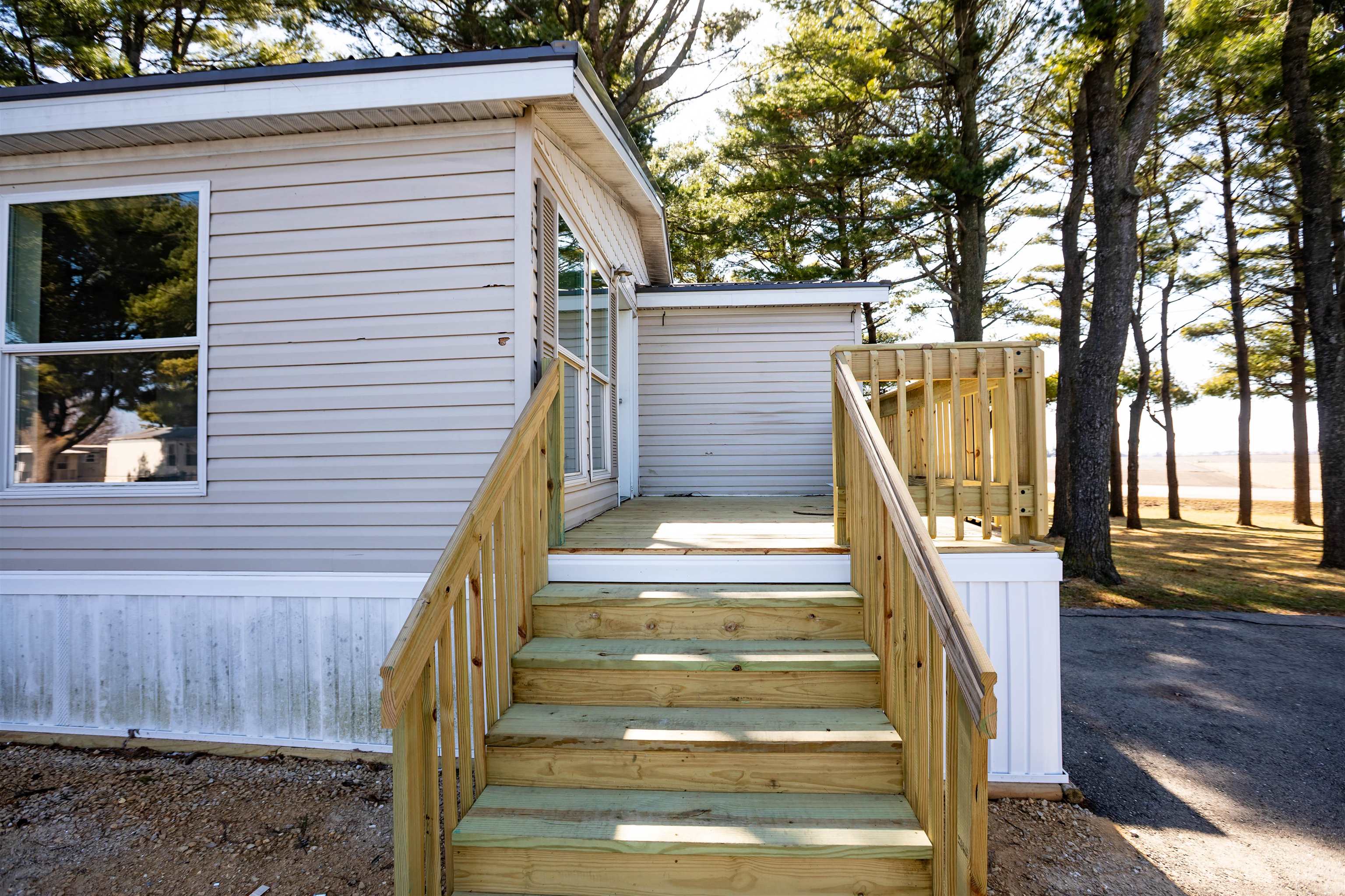 30972 County Rd Xx, Unit 301 Platteville, WI 53818 - Photo 5 of 26