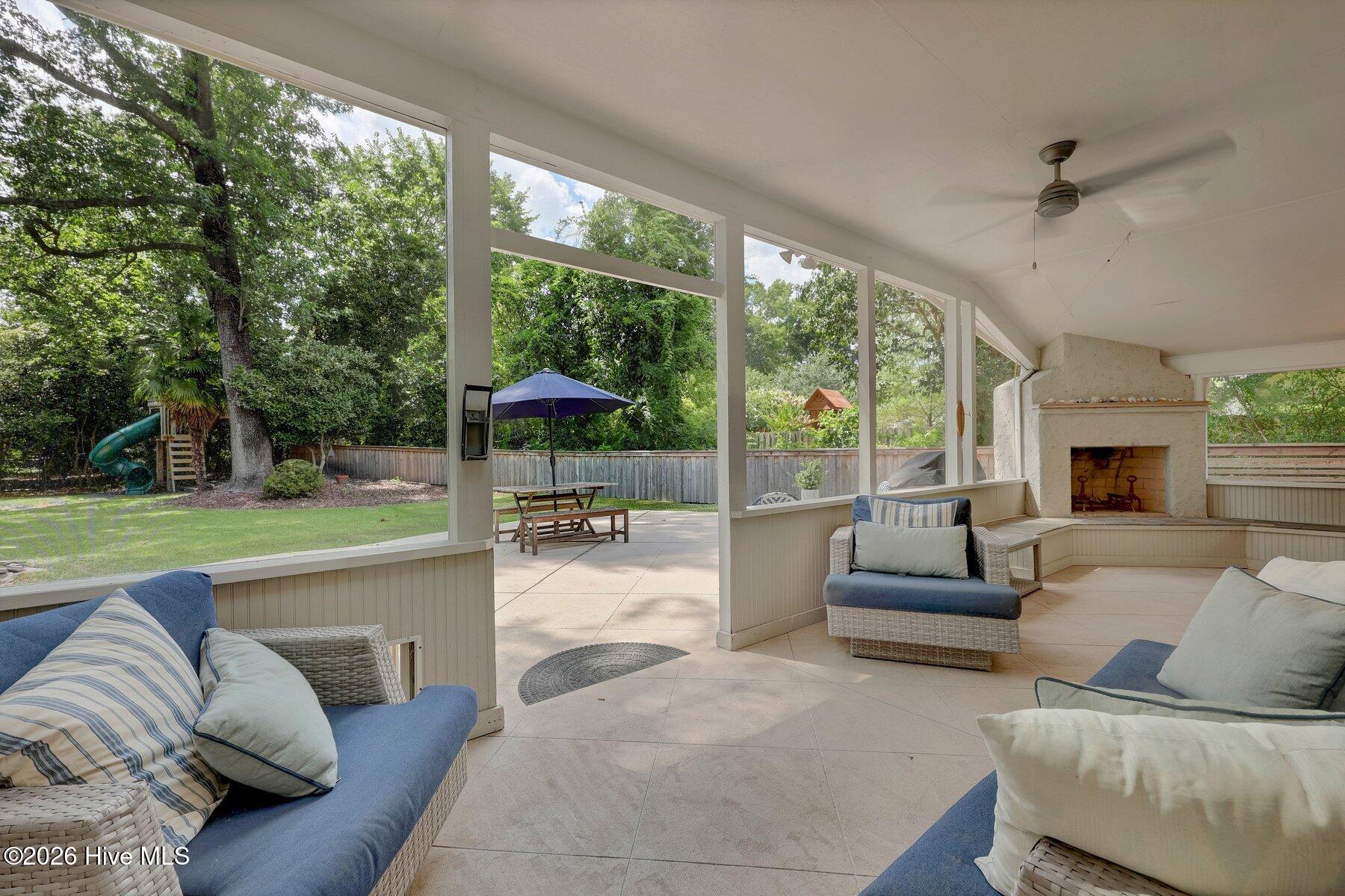 1810 Hawthorne Road Wilmington, NC 28403 - Photo 38 of 46 Gallery Image 38