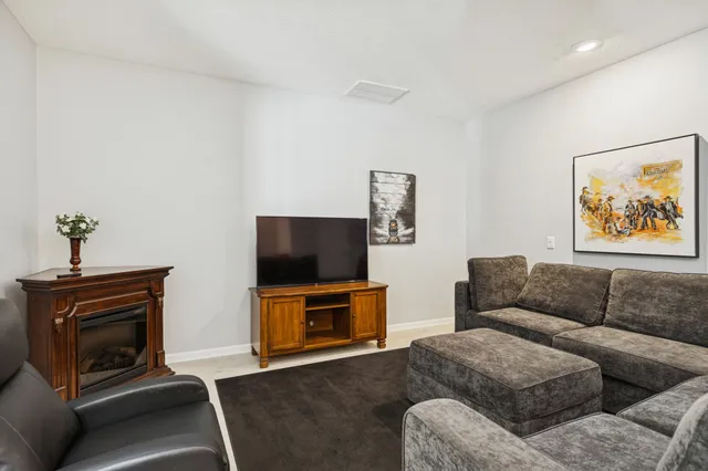 $399,000 | 1042 Ashmore Drive, Nashville, TN 37211