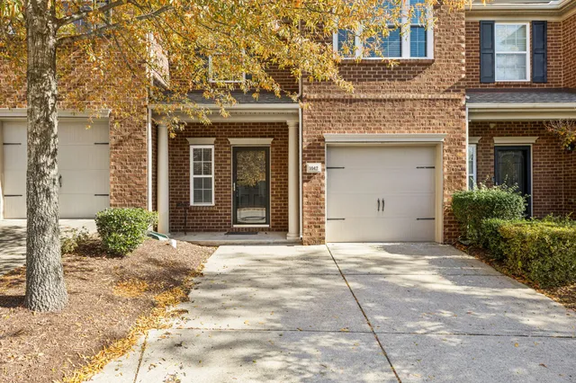 $399,000 | 1042 Ashmore Drive, Nashville, TN 37211