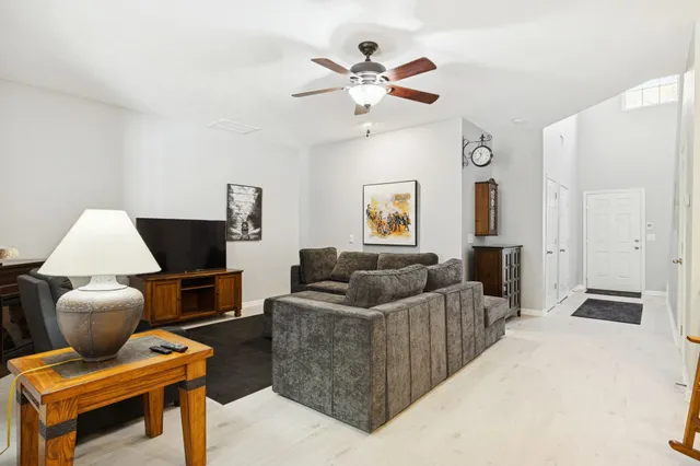 $399,000 | 1042 Ashmore Drive, Nashville, TN 37211