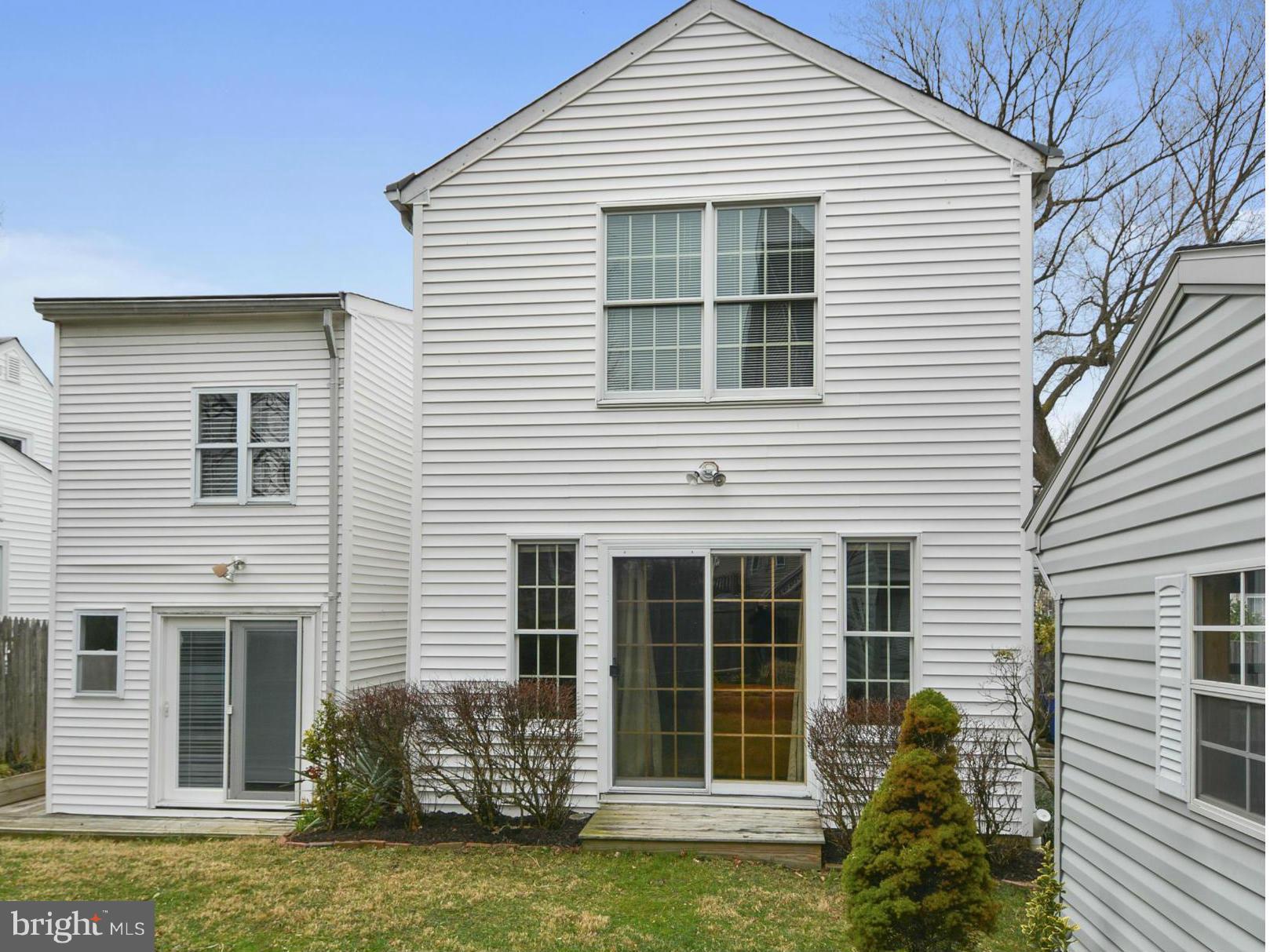 9407 Riley Place Silver Spring, MD 20910 - Photo 25 of 28 Exterior (General)