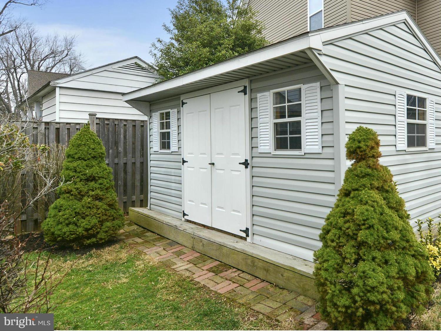 9407 Riley Place Silver Spring, MD 20910 - Photo 27 of 28 Exterior (General)