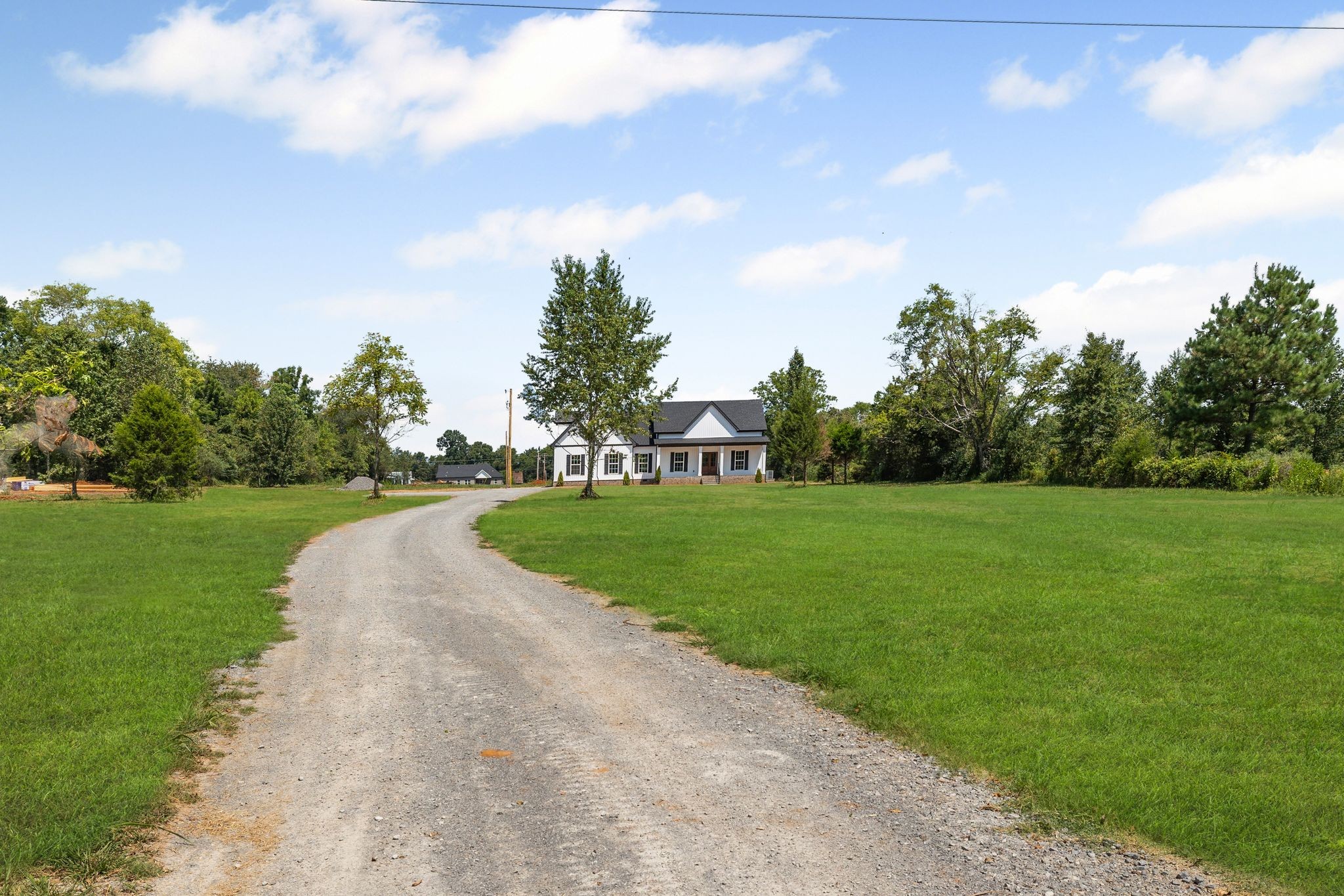 112 Pugh Road Unionville, TN 37180 - Photo 4 of 32 Gallery Image 4