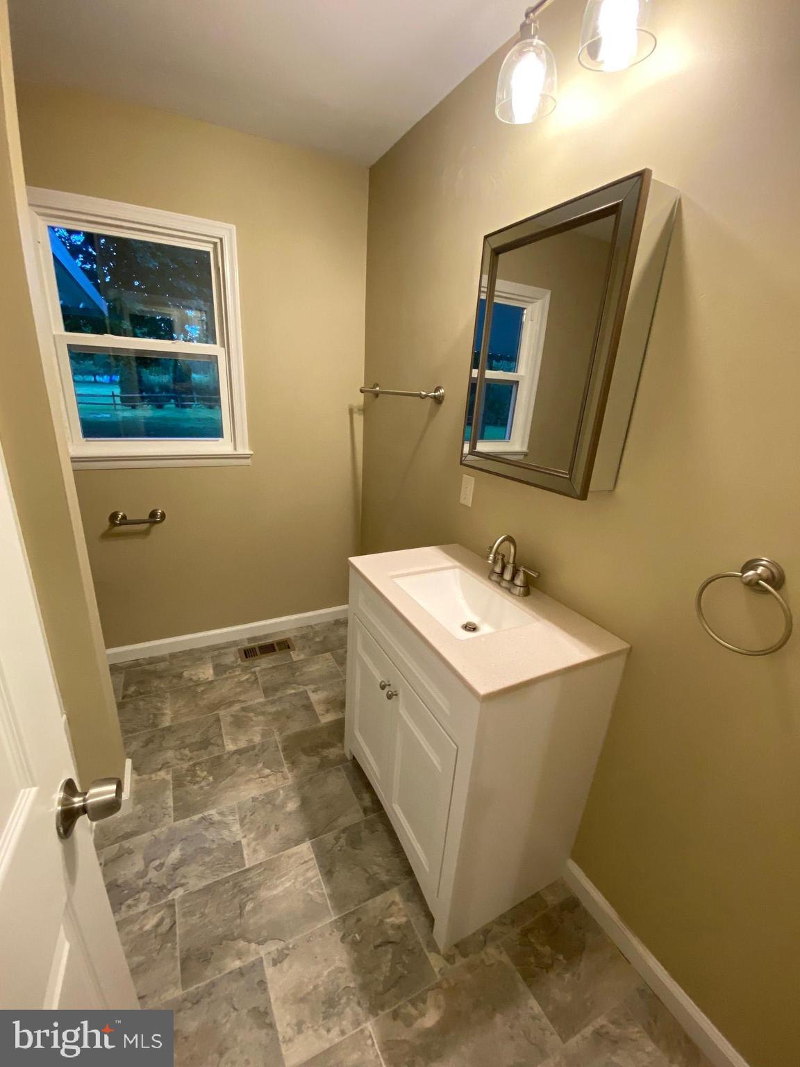 173 Chapel Road Hanover, PA 17331 - Photo 5 of 12