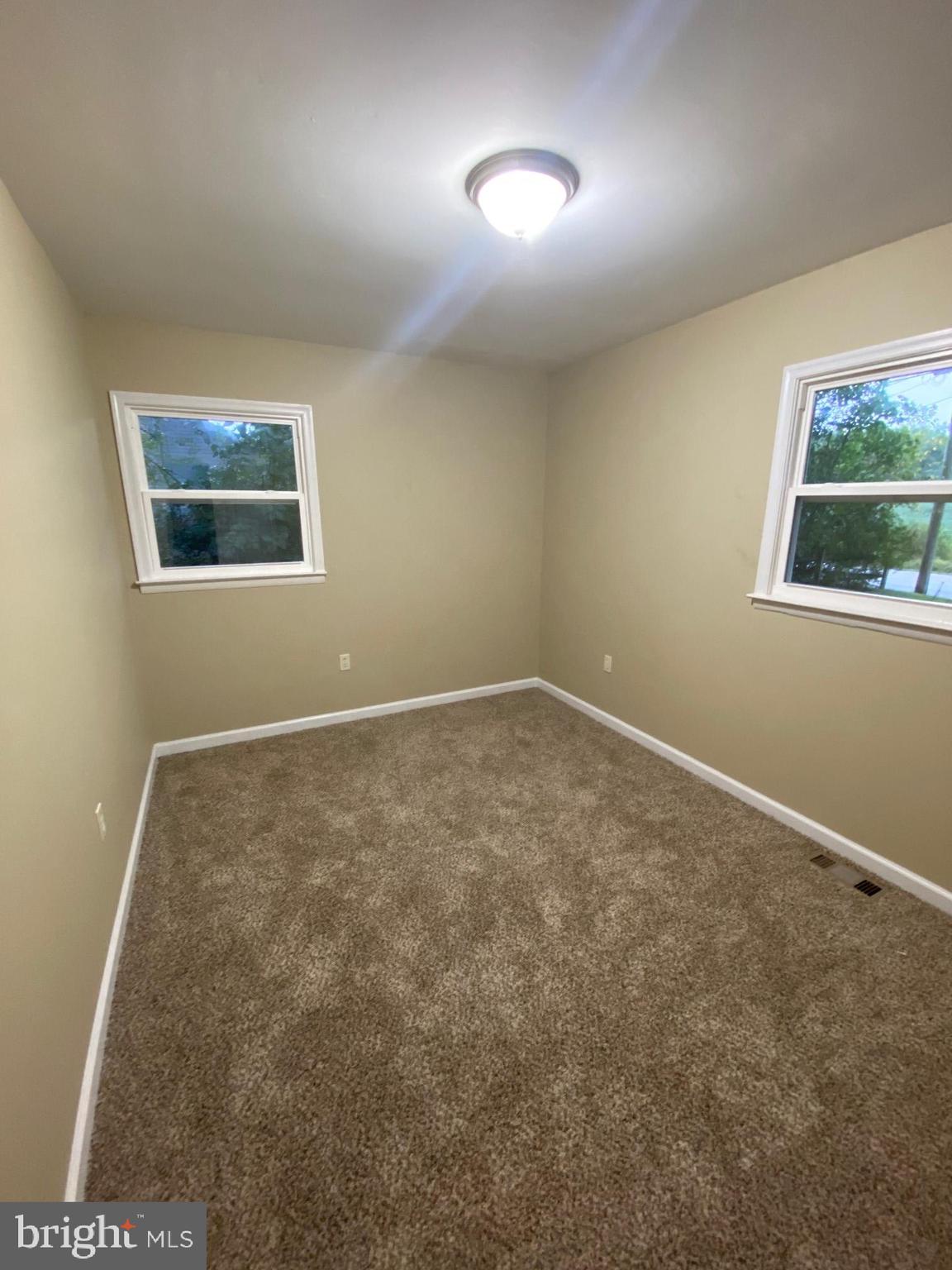 173 Chapel Road Hanover, PA 17331 - Photo 8 of 12