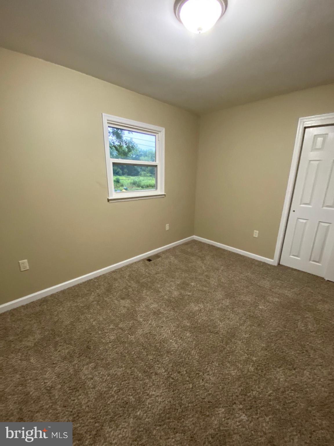 173 Chapel Road Hanover, PA 17331 - Photo 9 of 12