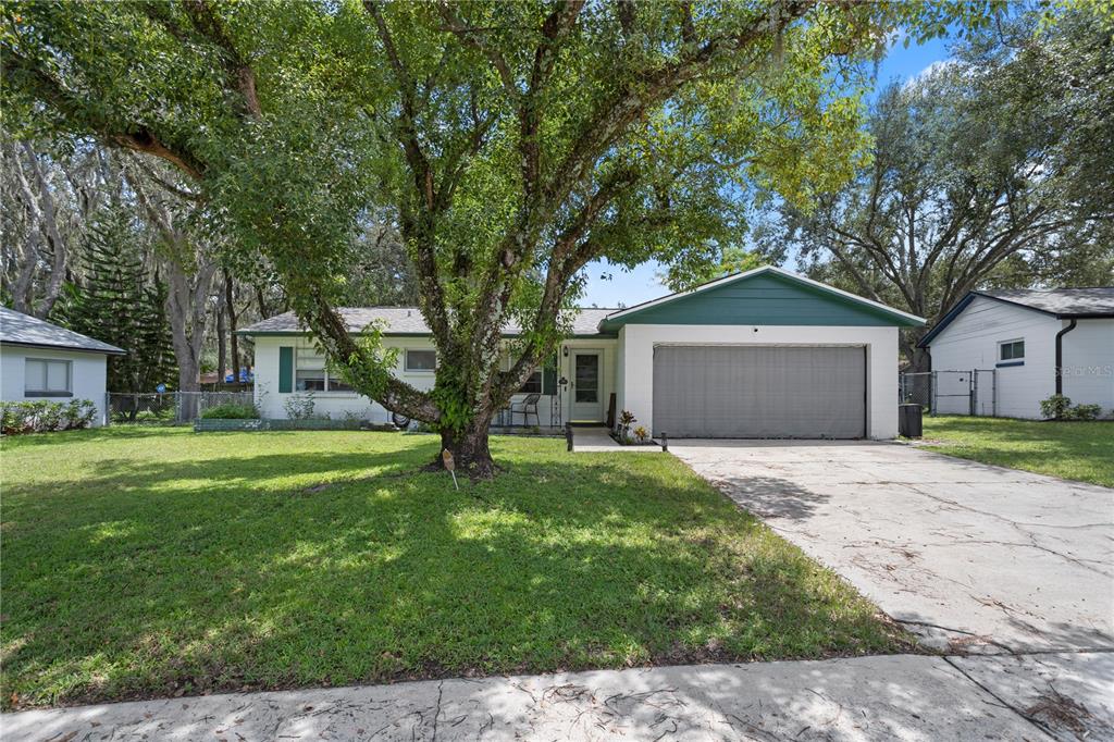 10020 Arbor Ridge Trail Orlando, FL 32817 - Photo 2 of 17