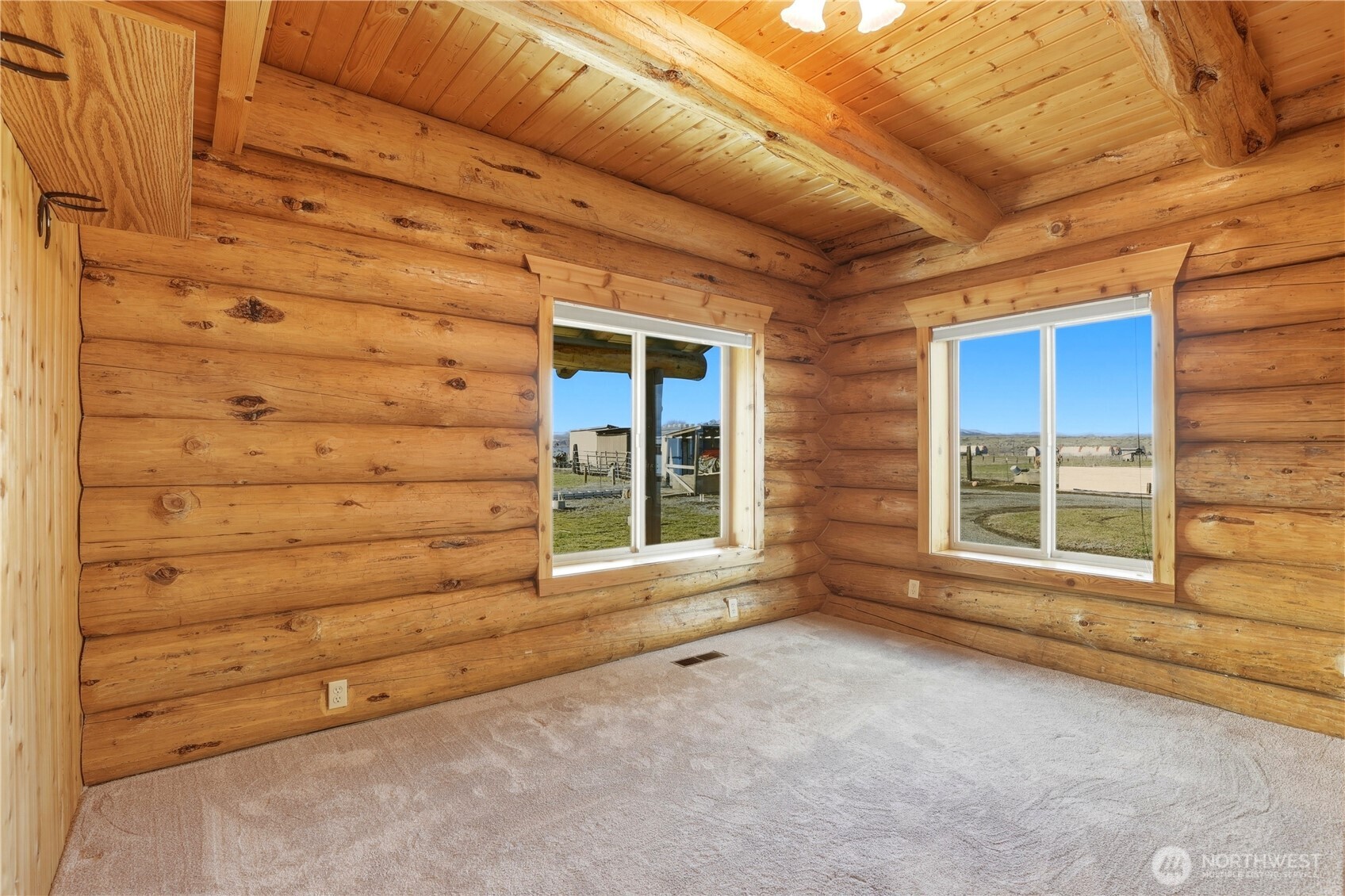 14254 Rutherford Road Yakima, WA 98903 - Photo 14 of 40