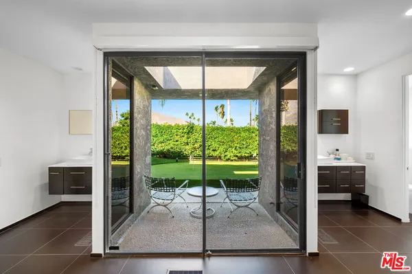 $2,750,000 | 1650 East Murray Canyon Drive, Palm Springs, CA 92264