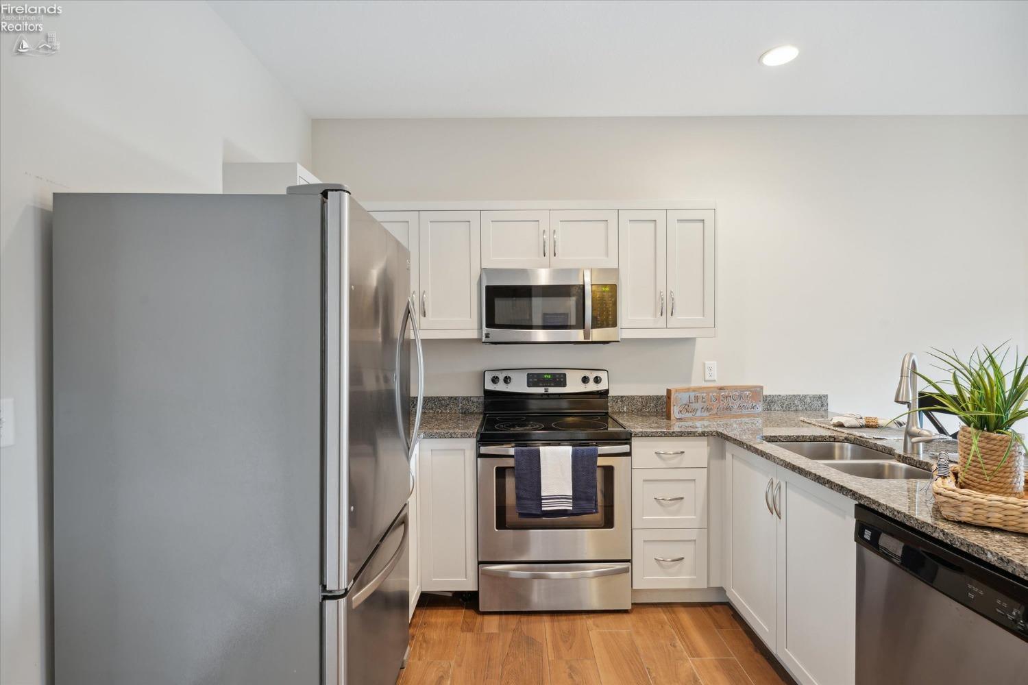521 Langram Road Put In Bay, OH 43456 - Photo 6 of 38 Gallery Image 6