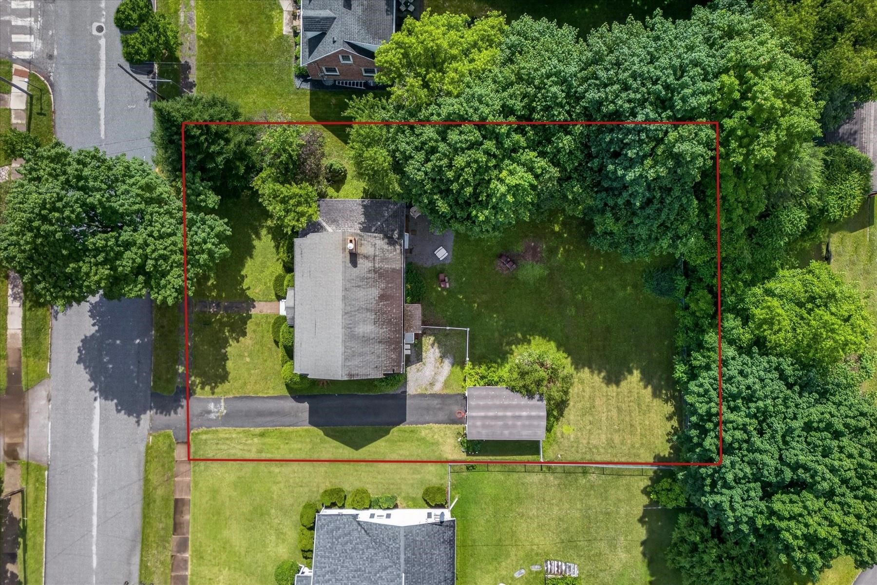 29 Howard Avenue Rutland, VT 05701 - Photo 51 of 54