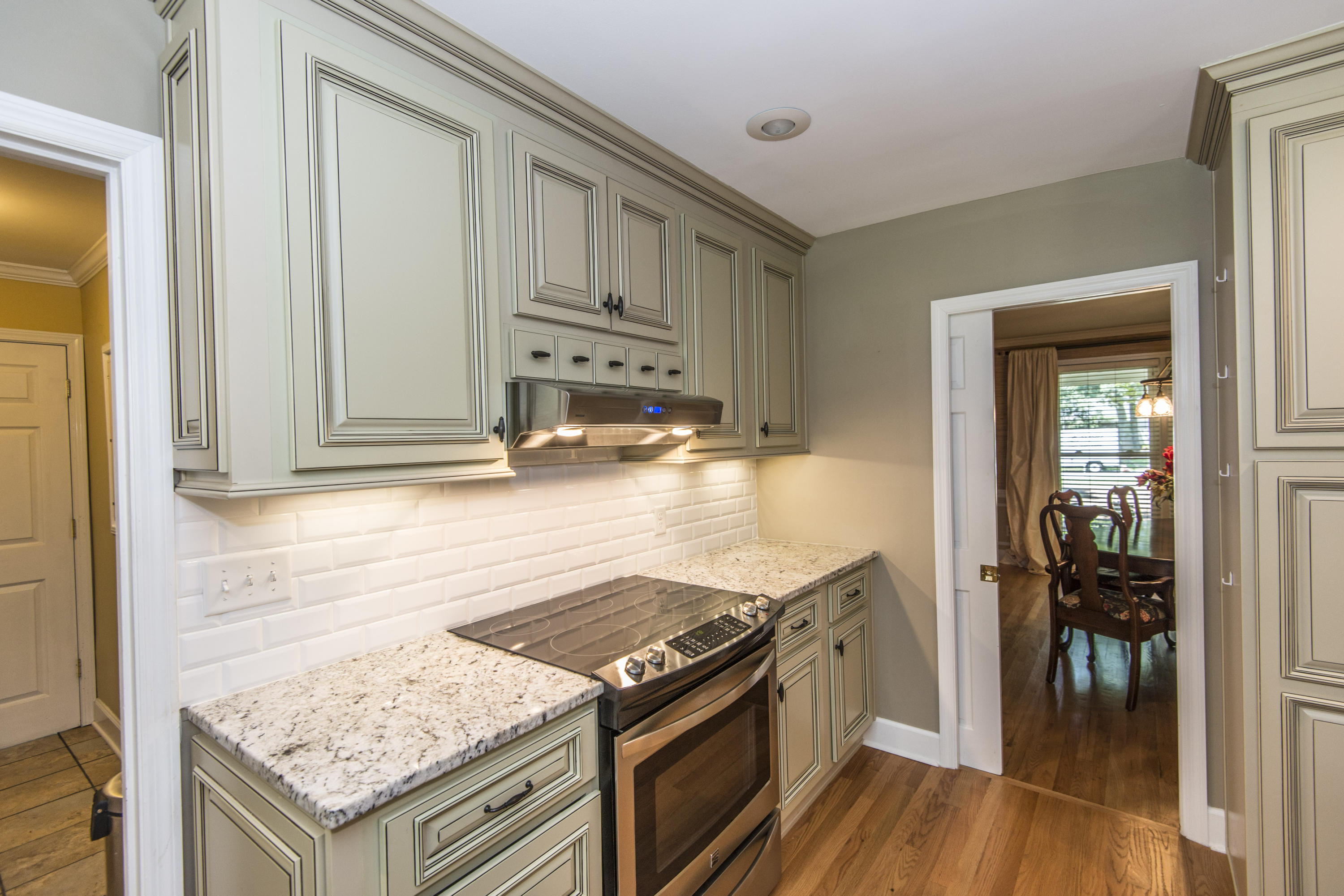 862 Farm Quarter Road Mount Pleasant, SC 29464 - Photo 12 of 30 Kitchen
