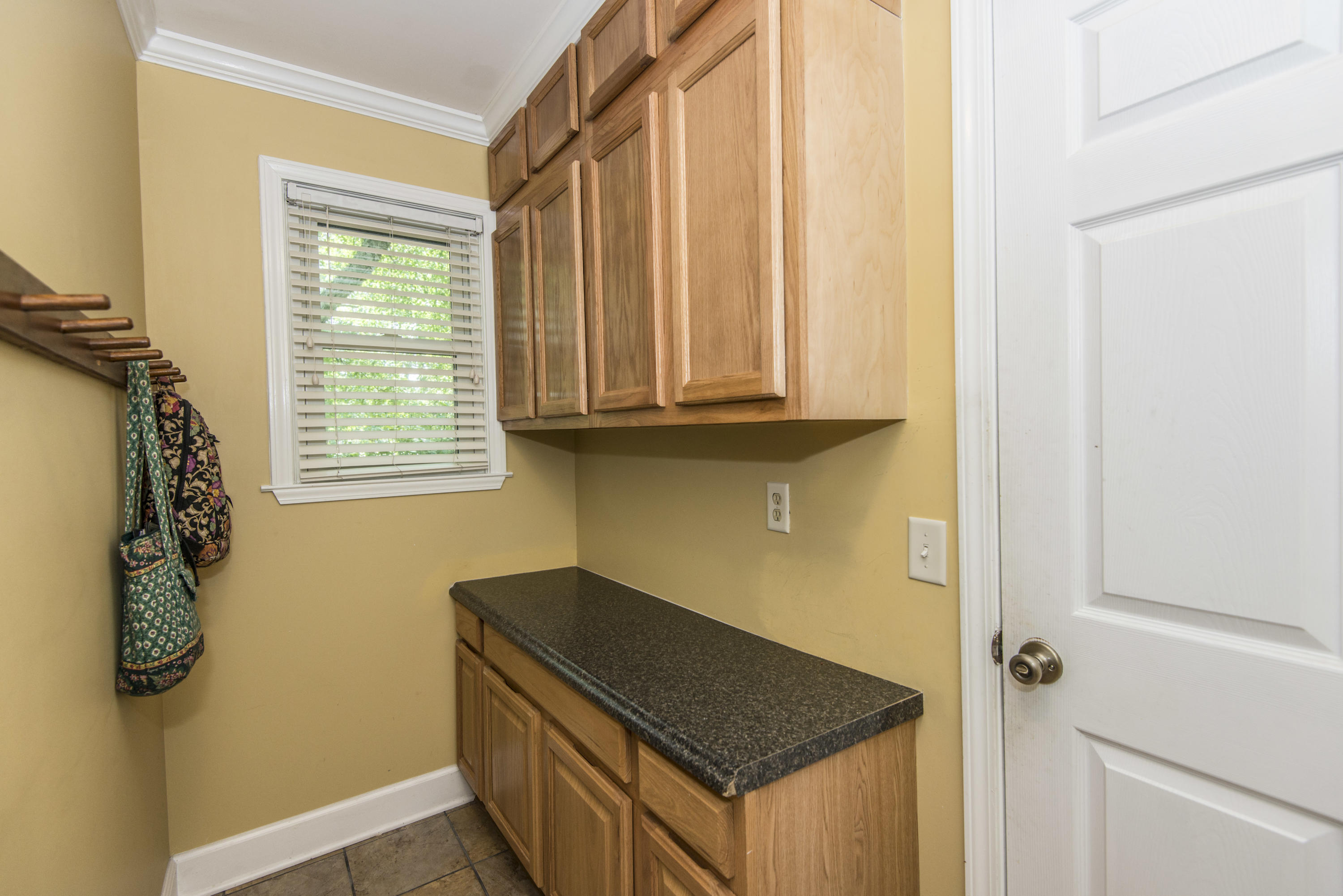 862 Farm Quarter Road Mount Pleasant, SC 29464 - Photo 15 of 30 Mud Room