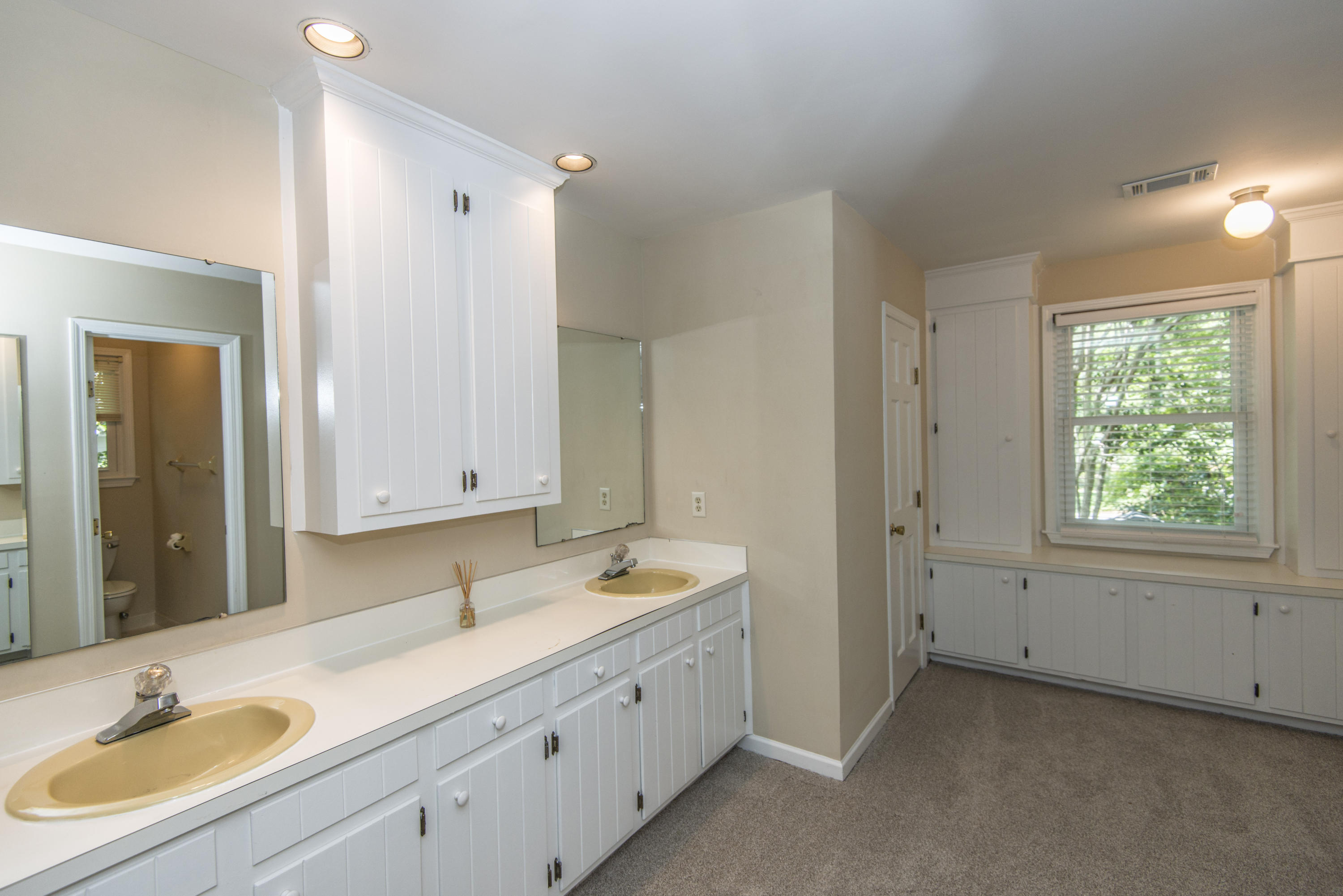 862 Farm Quarter Road Mount Pleasant, SC 29464 - Photo 19 of 30 Master Bathroom