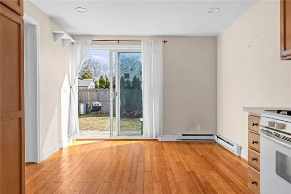 $265,000 | 444 Pequot Avenue, Warwick, RI 02889