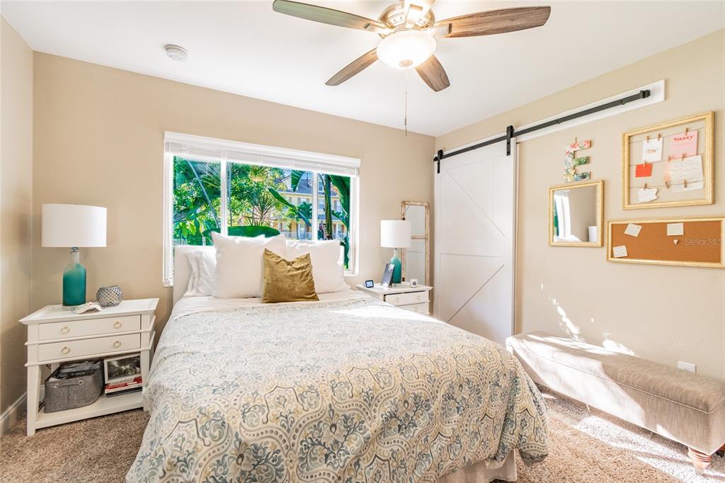 6206 South Kelly Road Tampa, FL 33611 - Photo 22 of 33